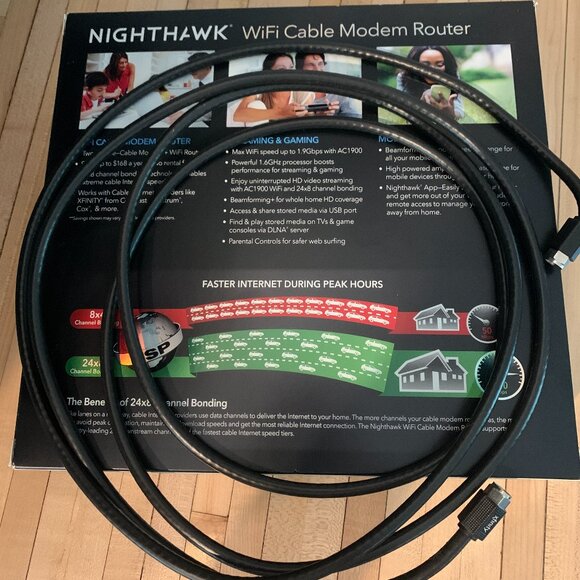 Netgear Nighthawk AC1900 WiFi Cable Modem Router - Picture 3 of 6